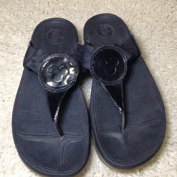 FitFlop Disney Collab; W10 Black, Disney World, Comfort, Vacation Mode, Stylish - Picture 1 of 7